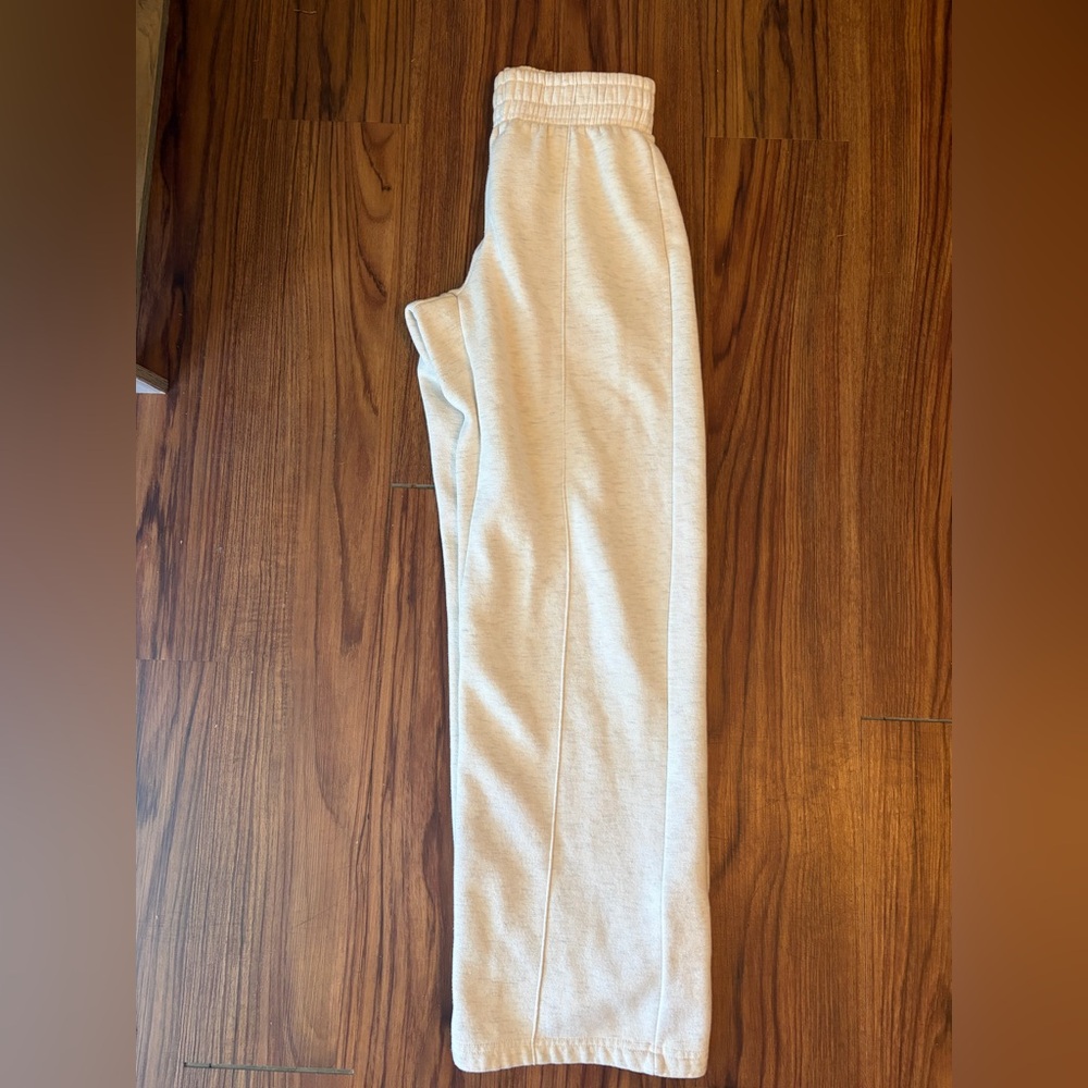 Cream/Tan Cozy Sweatpants